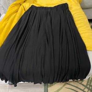 Long black airy skirt